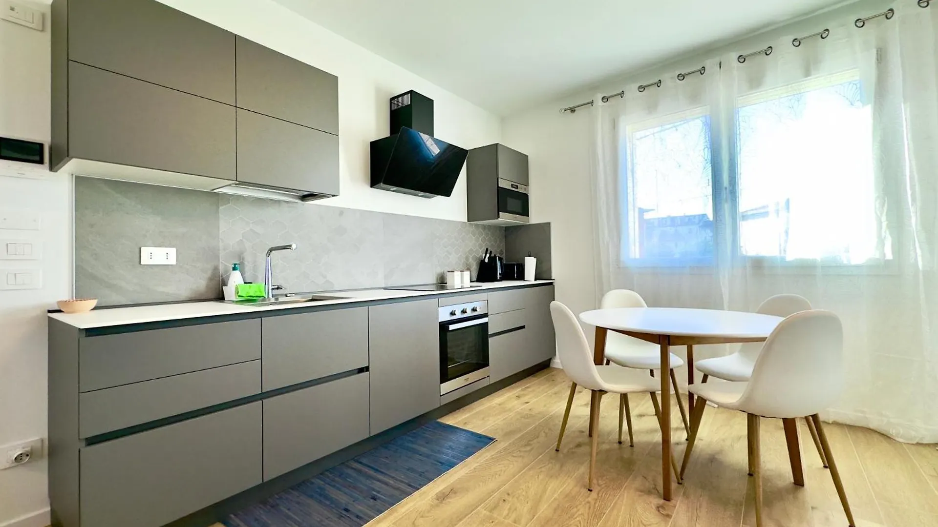 20 Min Venezia Modern Apartament With Terrace